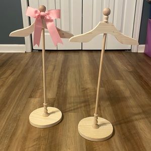 Kid clothes stand